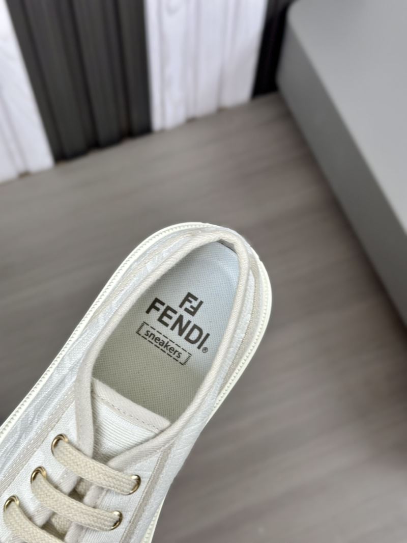 Fendi Low Shoes